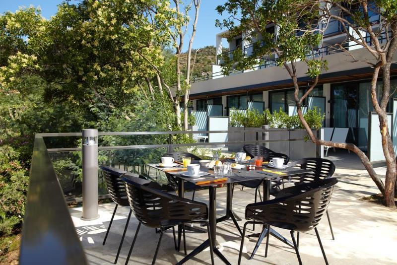 Les Terrasses Du Bailli 3*